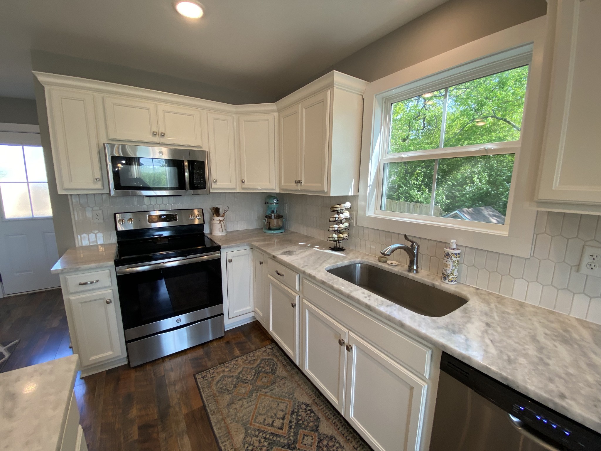 704 Hannaway Road Columbia, TN 38401 - Photo 7 of 33 Gallery Image 7