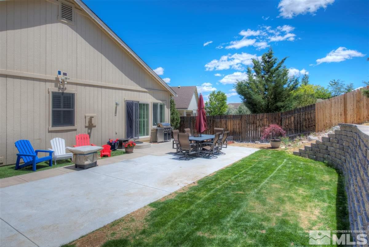 450 Stonegate Court Reno, NV 89506 - Photo 8 of 31 Photo 8