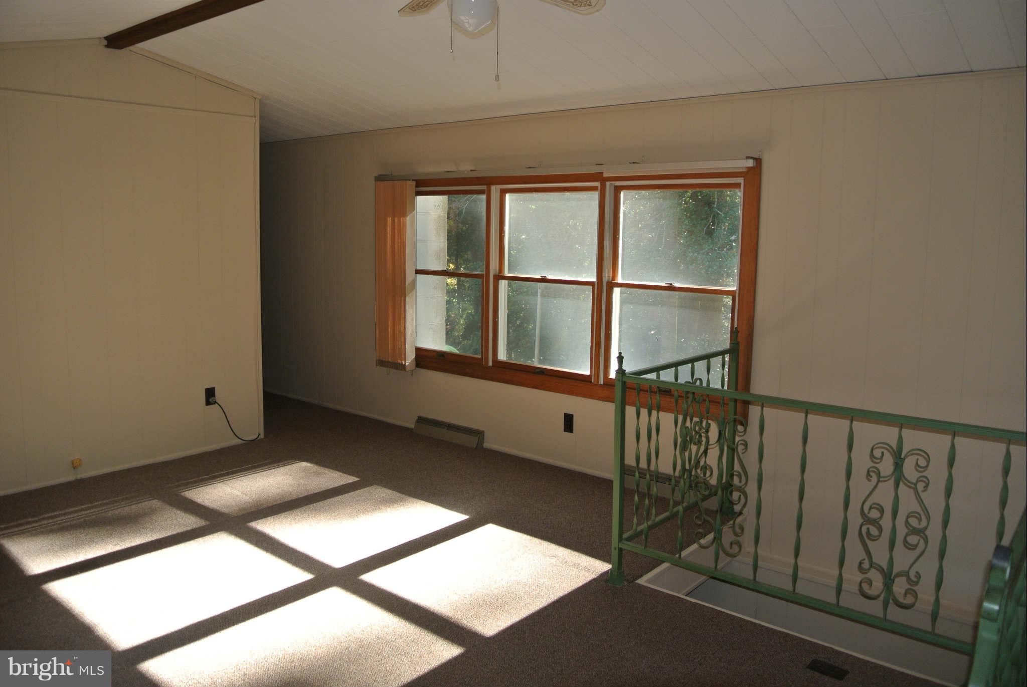 42125 Ridge Road Mechanicsville, MD 20659 - Photo 8 of 18 Family Room