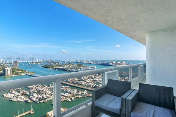 $6,000 | 1717 North Bayshore Drive, Unit A3332, Miami, FL 33132