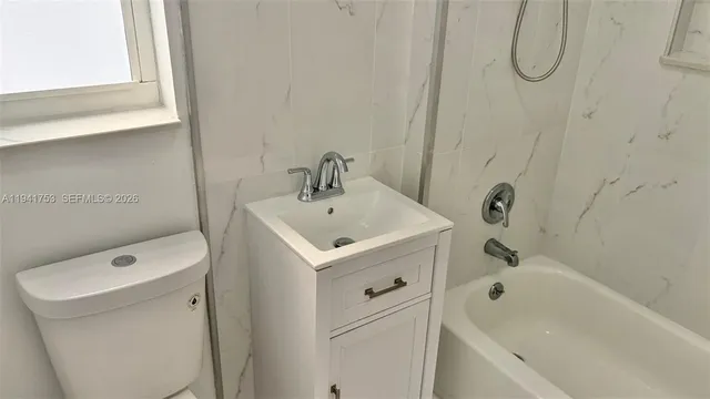 $3,200 | 644 Northwest 146th Street, Unit 644, Miami, FL 33168