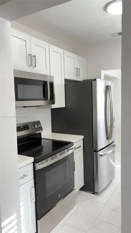 $3,200 | 644 Northwest 146th Street, Unit 644, Miami, FL 33168