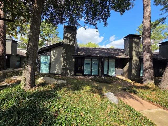 $120,000 | 14343 Torrey Chase Boulevard, Unit C5, Houston, TX 77014