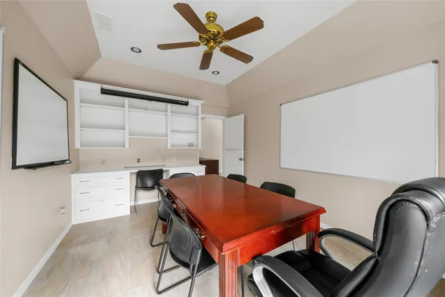 $120,000 | 14343 Torrey Chase Boulevard, Unit C5, Houston, TX 77014