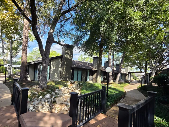$120,000 | 14343 Torrey Chase Boulevard, Unit C5, Houston, TX 77014