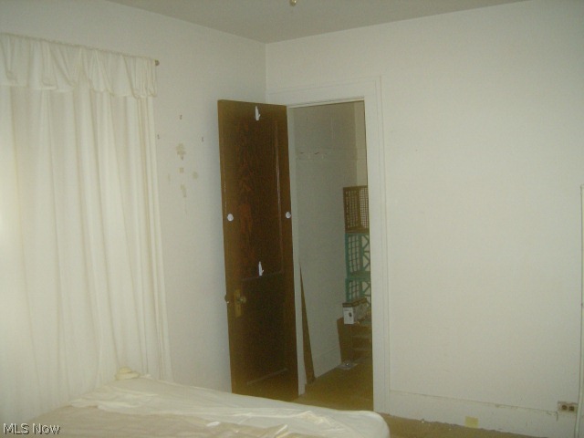 4242 Valley Road Cleveland, OH 44109 - Photo 6 of 8