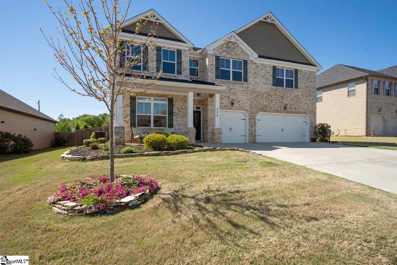 324 Stoneleigh Road Simpsonville, SC 29681 - Photo 1 of 30 Gallery Image 1