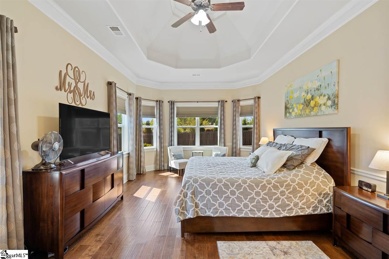 324 Stoneleigh Road Simpsonville, SC 29681 - Photo 16 of 30 Gallery Image 16