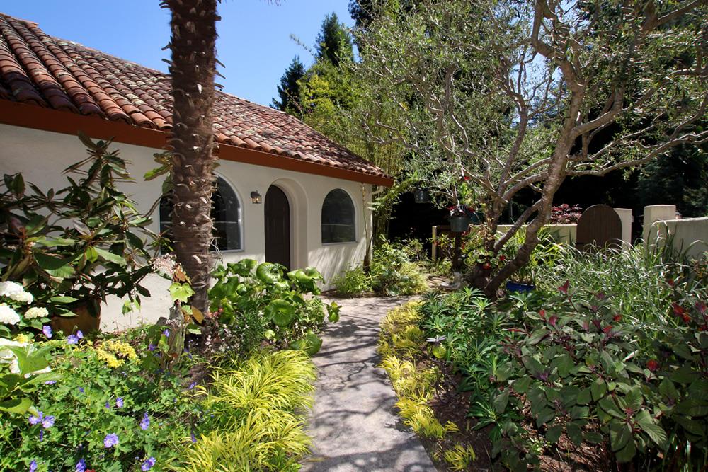 950 Skyward Drive Aptos, CA 95003 - Photo 3 of 26