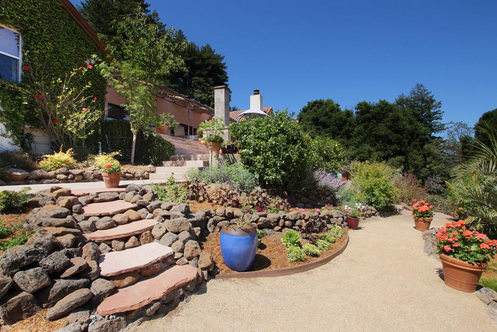 950 Skyward Drive Aptos, CA 95003 - Photo 9 of 26