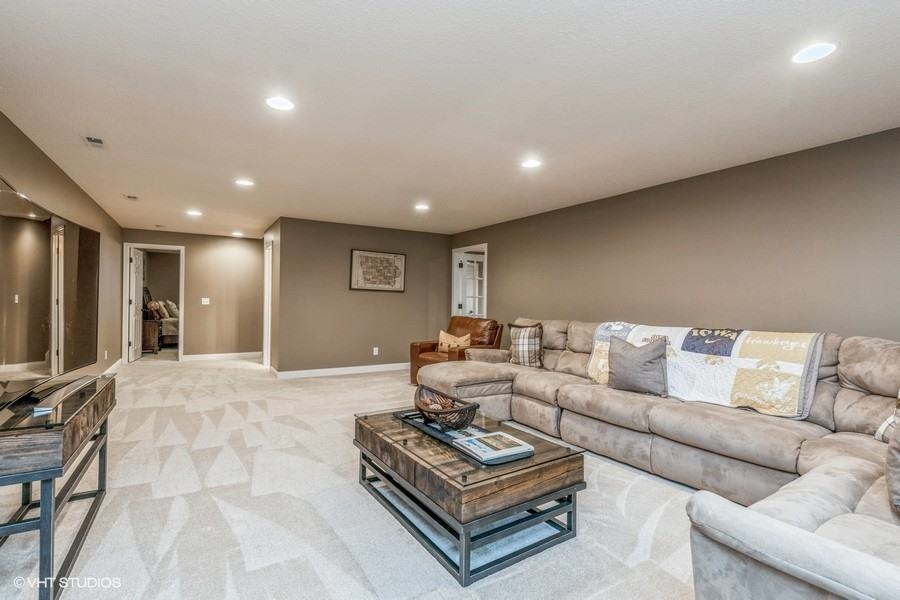 5751 Judge Road Bettendorf, IA 52722 - Photo 15 of 24 Gallery Image 15