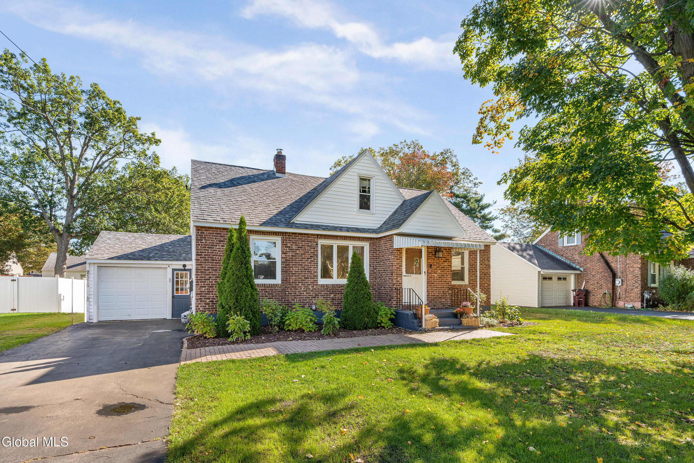 001-2116-Ferguson-St-Rotterdam-NY-12303