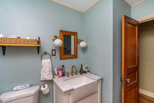 $241,500 | 2116 Ferguson Street, Rotterdam, NY 12303