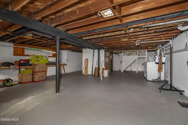 $241,500 | 2116 Ferguson Street, Rotterdam, NY 12303