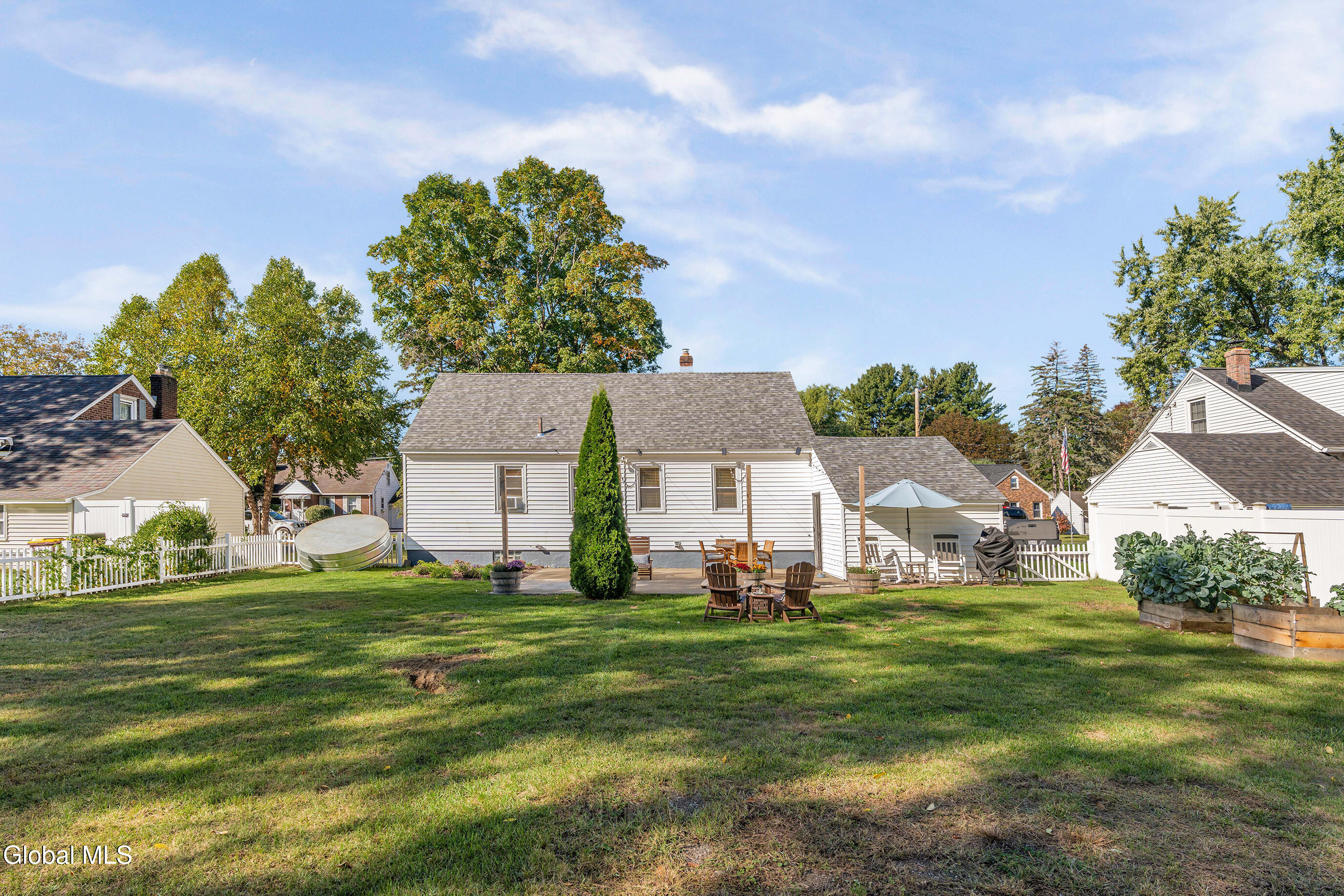 2116 Ferguson Street Rotterdam, NY 12303 - Photo 29 of 32 005-2116-Ferguson-St-Rotterdam-NY-12303