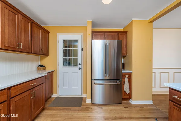 $241,500 | 2116 Ferguson Street, Rotterdam, NY 12303