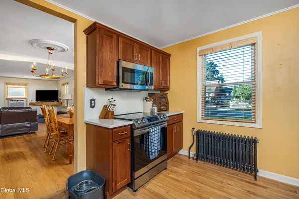 $241,500 | 2116 Ferguson Street, Rotterdam, NY 12303