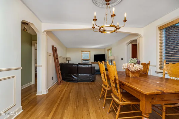 $241,500 | 2116 Ferguson Street, Rotterdam, NY 12303