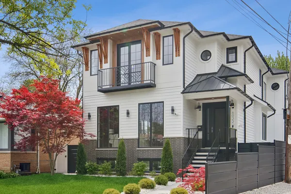 $2,500,000 | 6022 North Ionia Avenue, Chicago, IL 60646