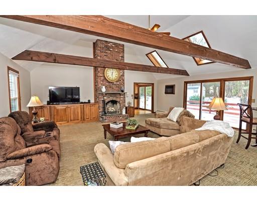 13 Barnstable Road Norfolk, MA 02056 - Photo 6 of 27 Gallery Image 6