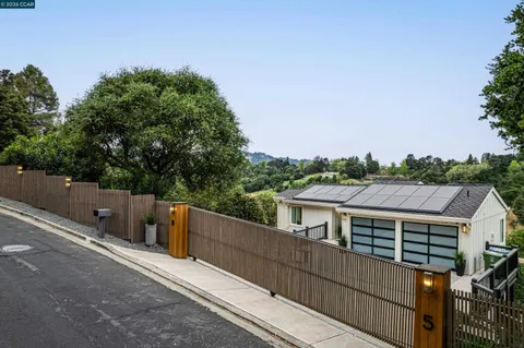 $2,549,000 | 5 Wanda Lane, Orinda, CA 94563