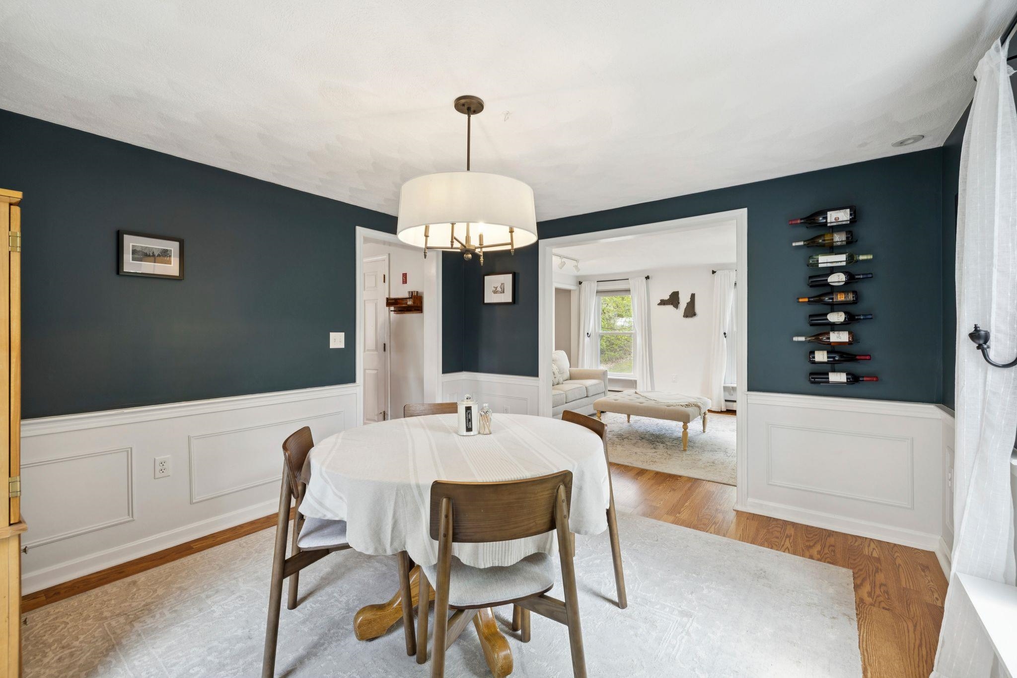 8 Queens Way Merrimack, NH 03054 - Photo 13 of 37