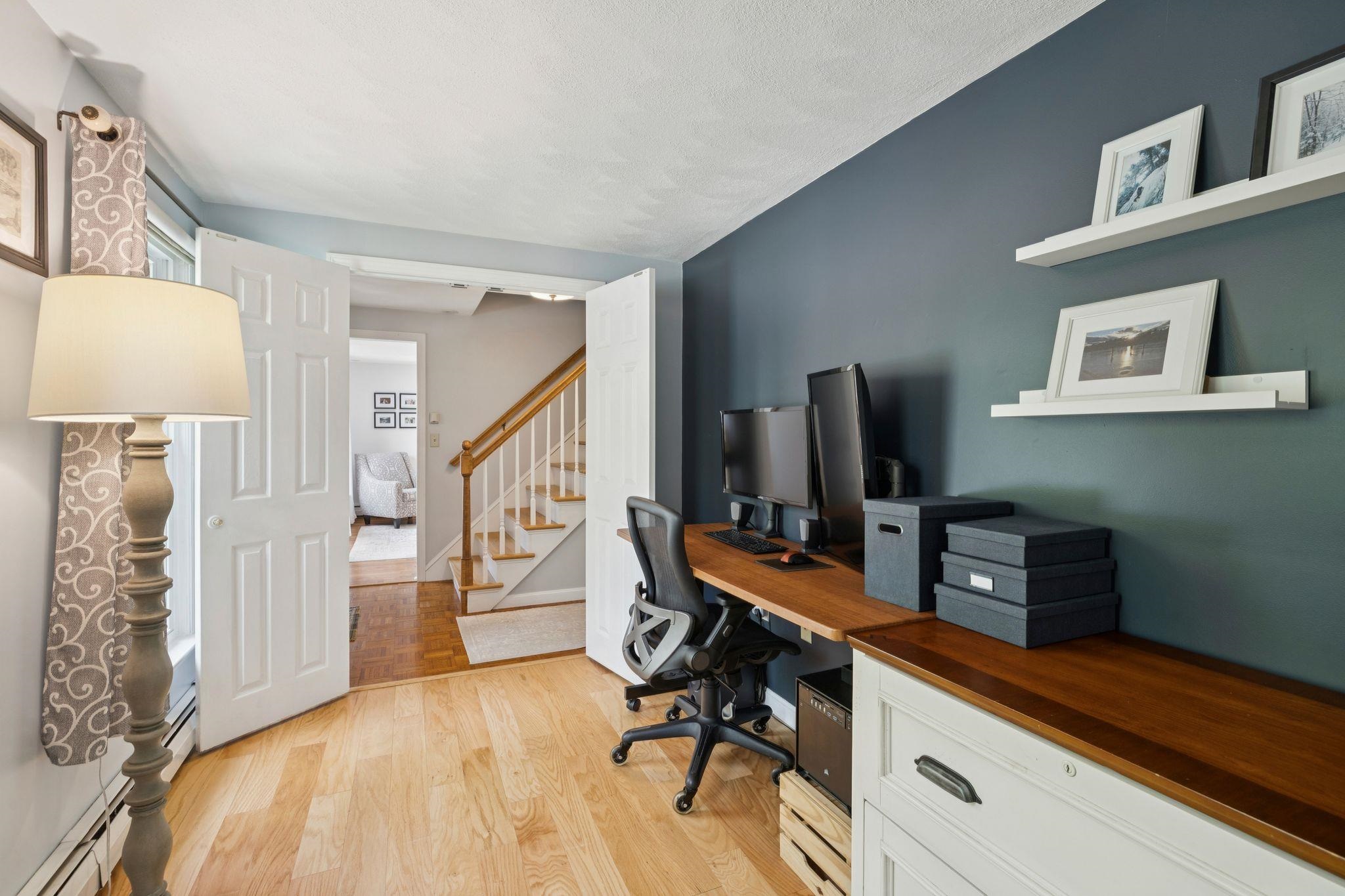 8 Queens Way Merrimack, NH 03054 - Photo 17 of 37
