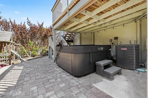 $565,000 | 974 Citrus Avenue Northeast, Palm Bay, FL 32905