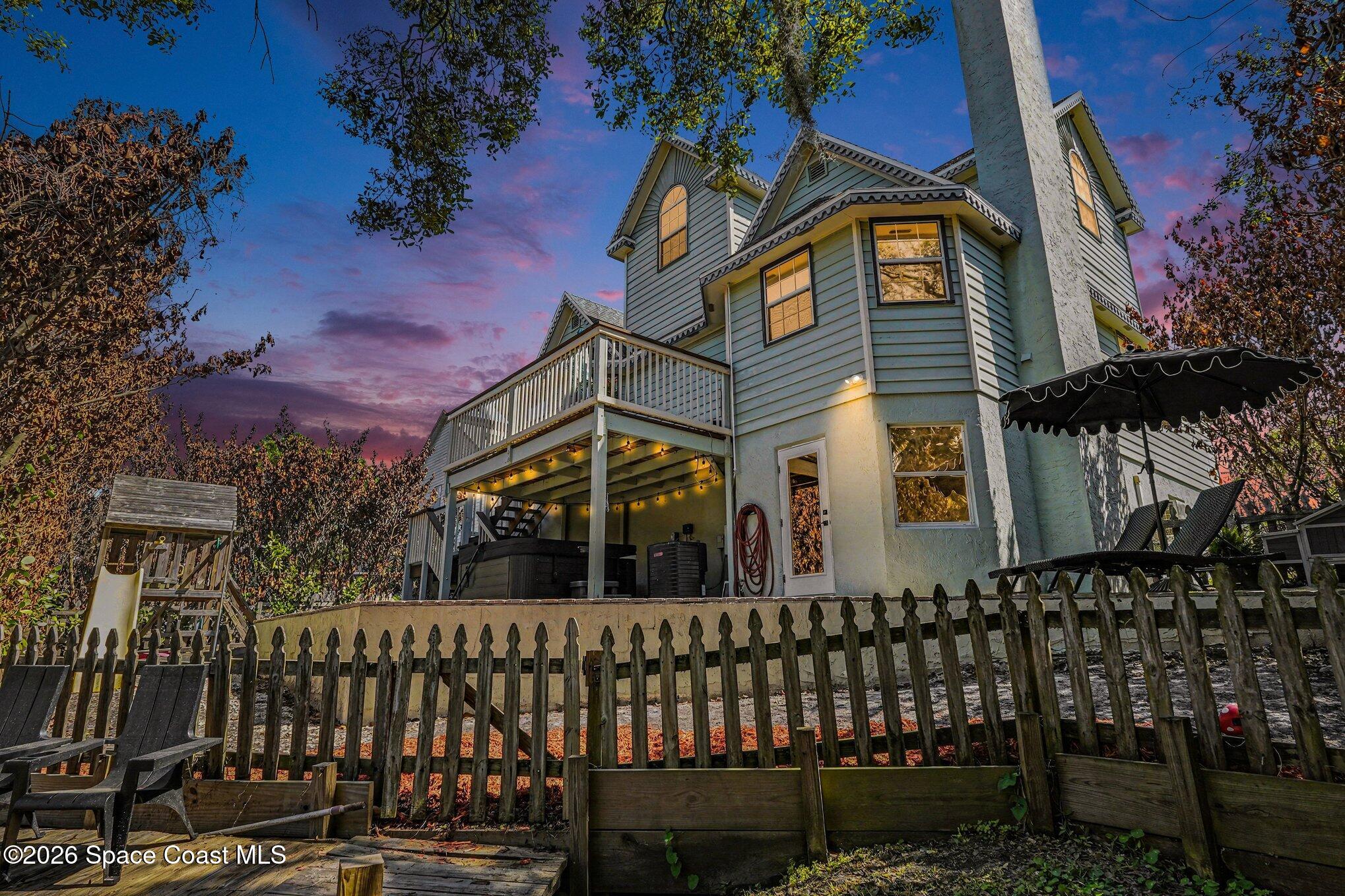 974 Citrus Avenue Northeast Palm Bay, FL 32905 - Photo 27 of 37 002_file_5907