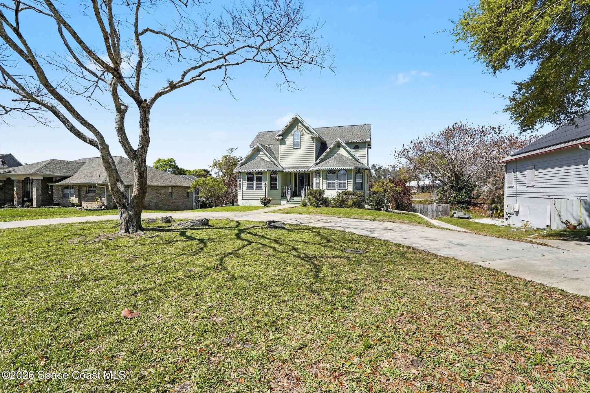 974 Citrus Avenue Northeast Palm Bay, FL 32905 - Photo 29 of 37 005_file_6159