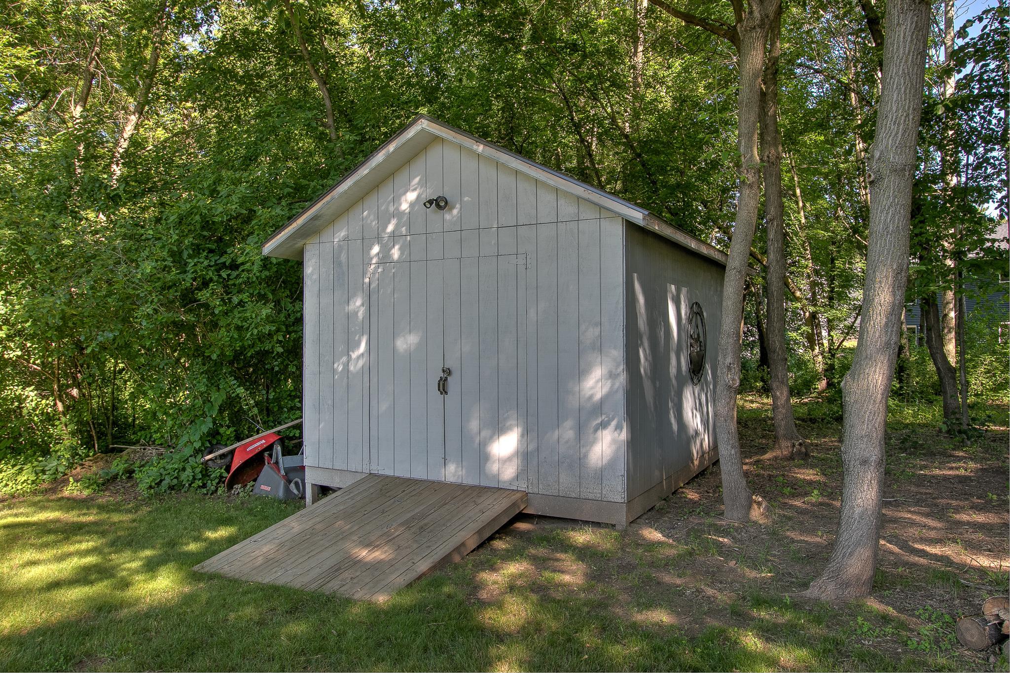 123 20th Avenue Southwest Cambridge, MN 55008 - Photo 27 of 32