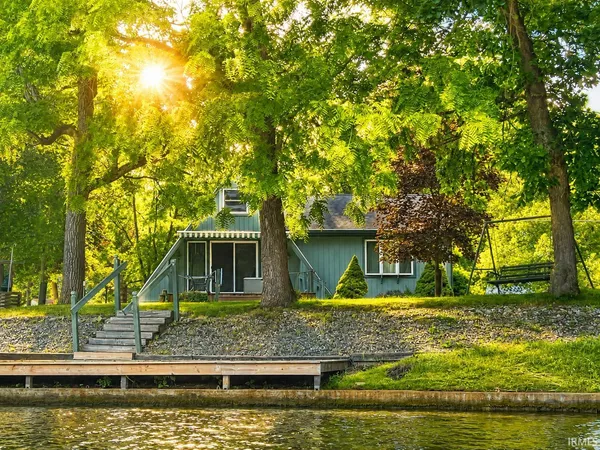 $399,900 | 8255 North Kiger Drive, Monticello, IN 47960