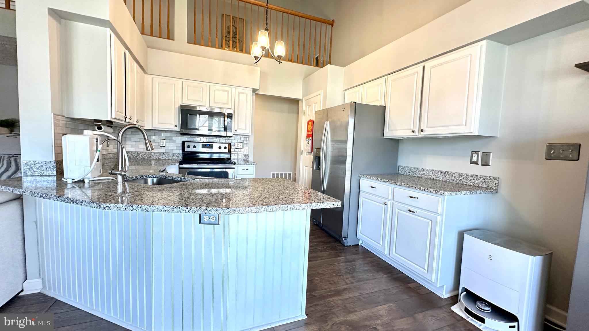 6341 Springwater Terrace, Unit 9402 Frederick, MD 21701 - Photo 12 of 32