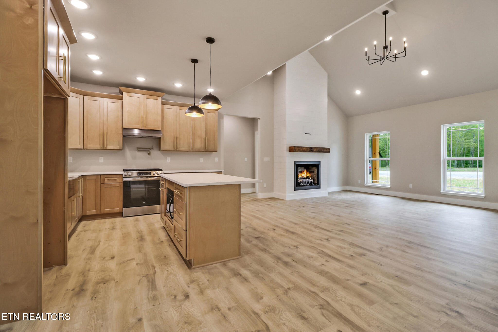 365 Annabelle Way Jamestown, TN 38556 - Photo 35 of 45 if1a7323-if1a7327_optional