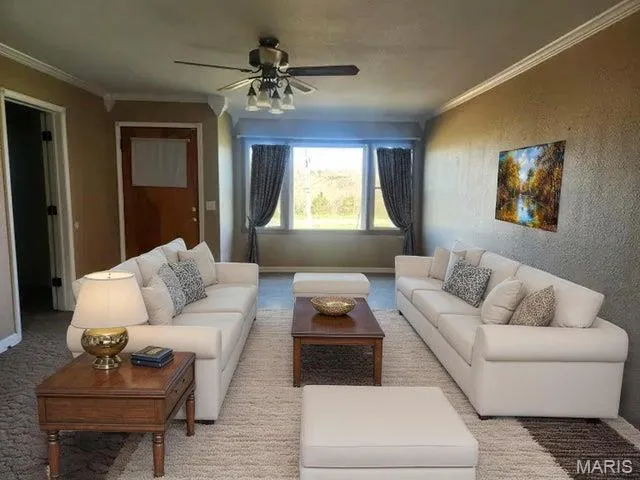 $299,900 | 1571 St Luke Road, Conway, MO 65632