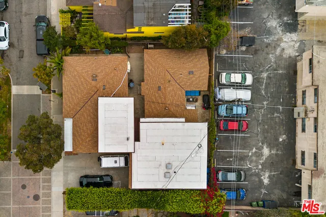 $2,215,000 | 802 Ozone Street, Santa Monica, CA 90405