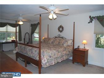 146 Windsor Road Yardley, PA 19067 - Photo 9 of 12 Bedroom - Main