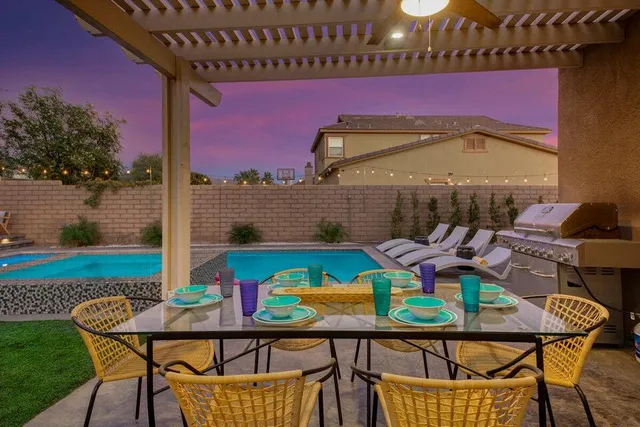 $1,000,000 | 84400 Onda Drive, Indio, CA 92203