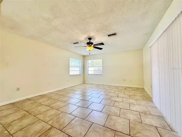 $2,800 | 9099 108th Avenue North, Seminole, FL 33777