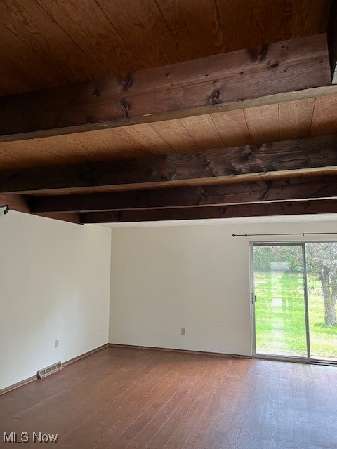 5223 Cline Road Kent, OH 44240 - Photo 5 of 13 Beamed living room