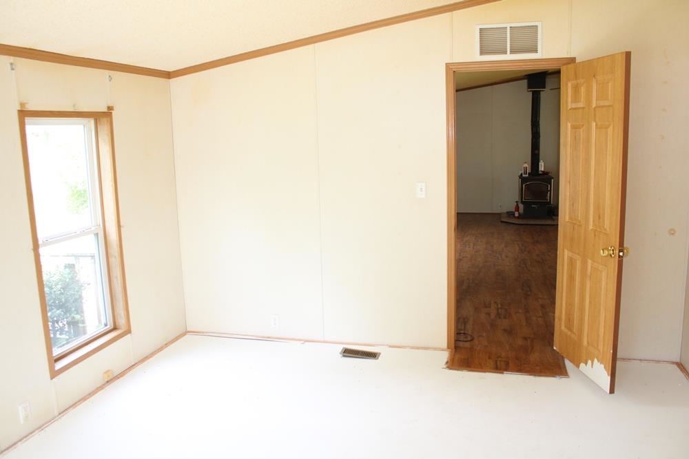 6178 Meredith Grade Road Harrison, MI 48625 - Photo 11 of 59