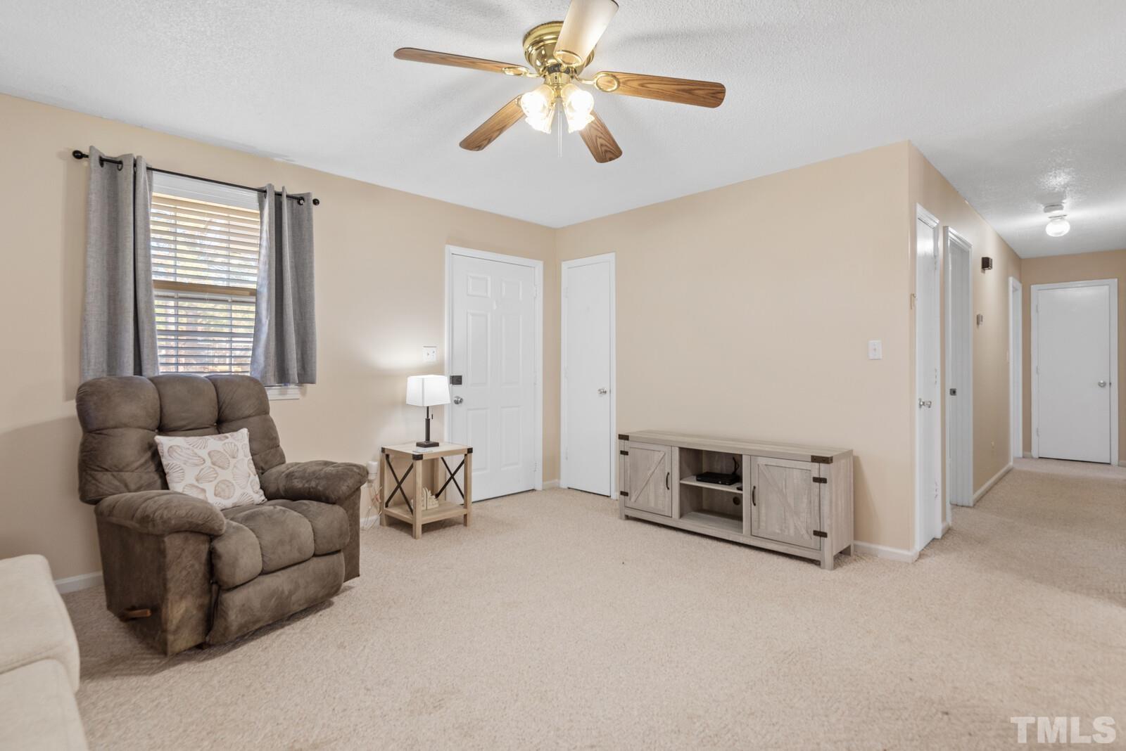 4524 Matthews Road Wilson, NC 27893 - Photo 8 of 27 Gallery Image 8