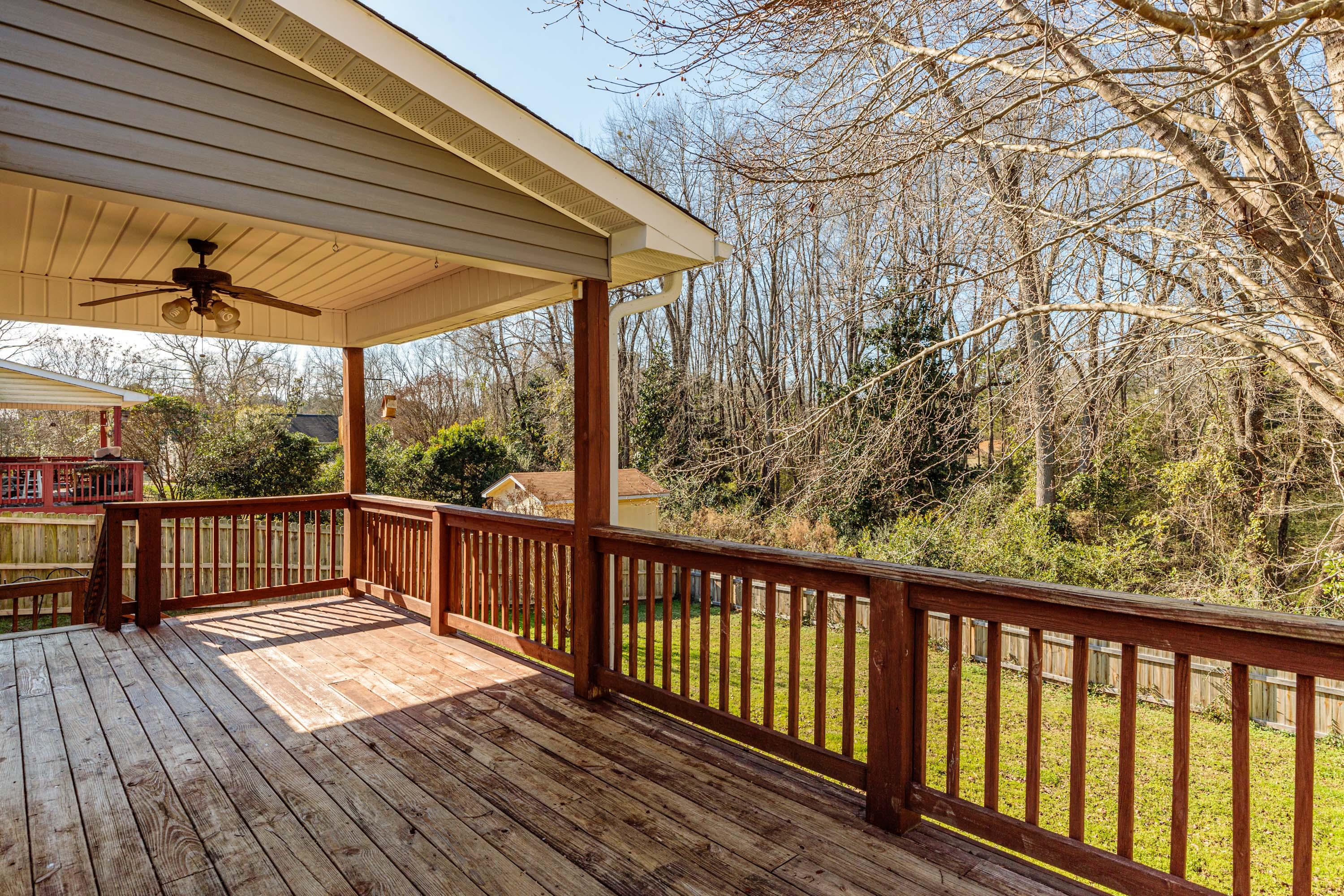 530 West Chapin Road Aberdeen, NC 28315 - Photo 16 of 20 Deck