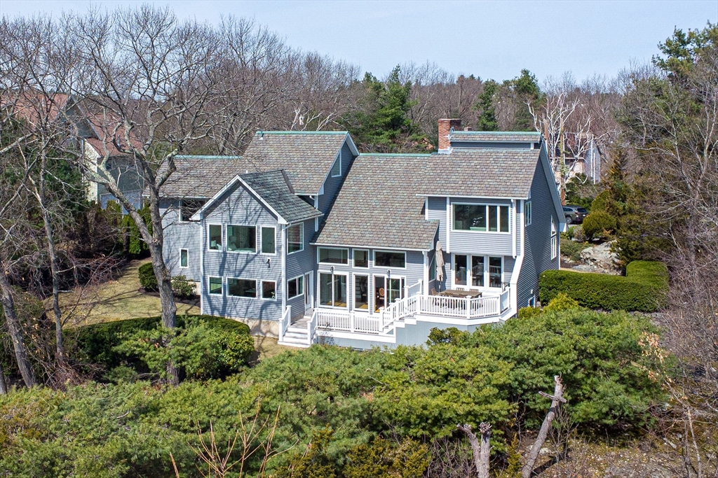 17 Wagon Wheel Road Winchester, MA 01890 - Photo 4 of 42 Gallery Image 4