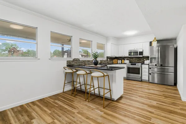 $545,000 | 1985 Eastridge Lane, Madisonville, TX 77864