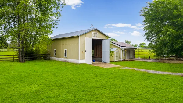 $545,000 | 1985 Eastridge Lane, Madisonville, TX 77864