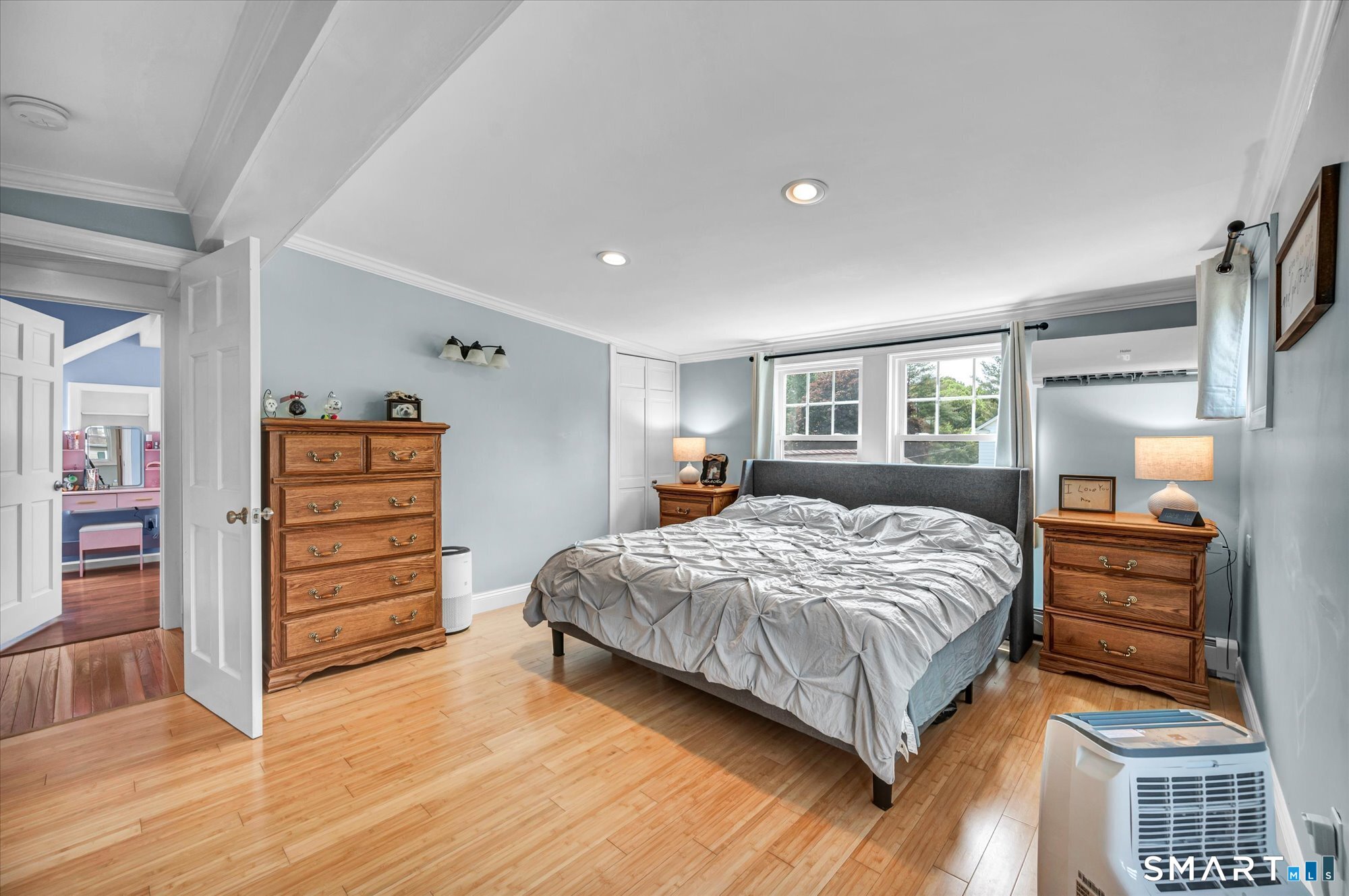 32 Franklin Road Cromwell, CT 06416 - Photo 21 of 40 2nd Floor: Master Bedroom Suite