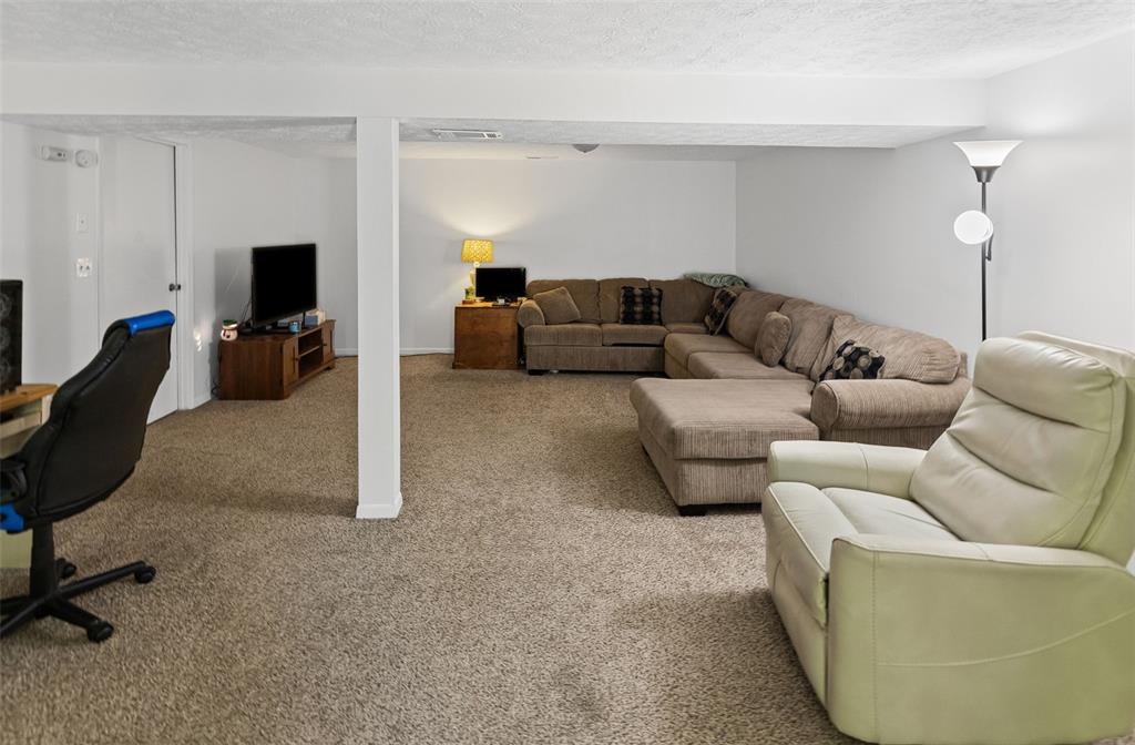 361 Hand Drive Godfrey, IL 62035 - Photo 27 of 32 Gallery Image 27