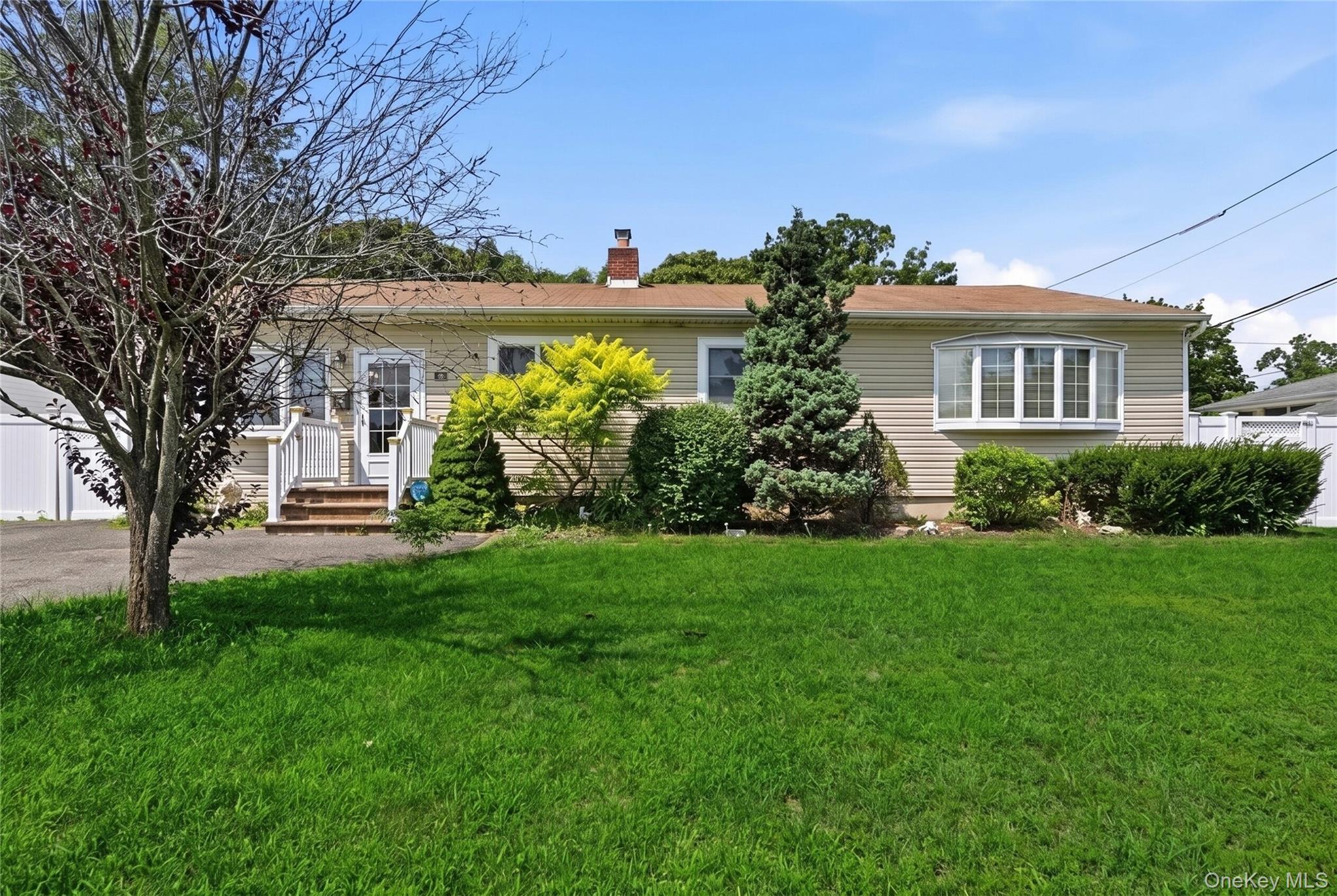 74 Tree Road Centereach, NY 11720 - Photo 1 of 28 Gallery Image 1