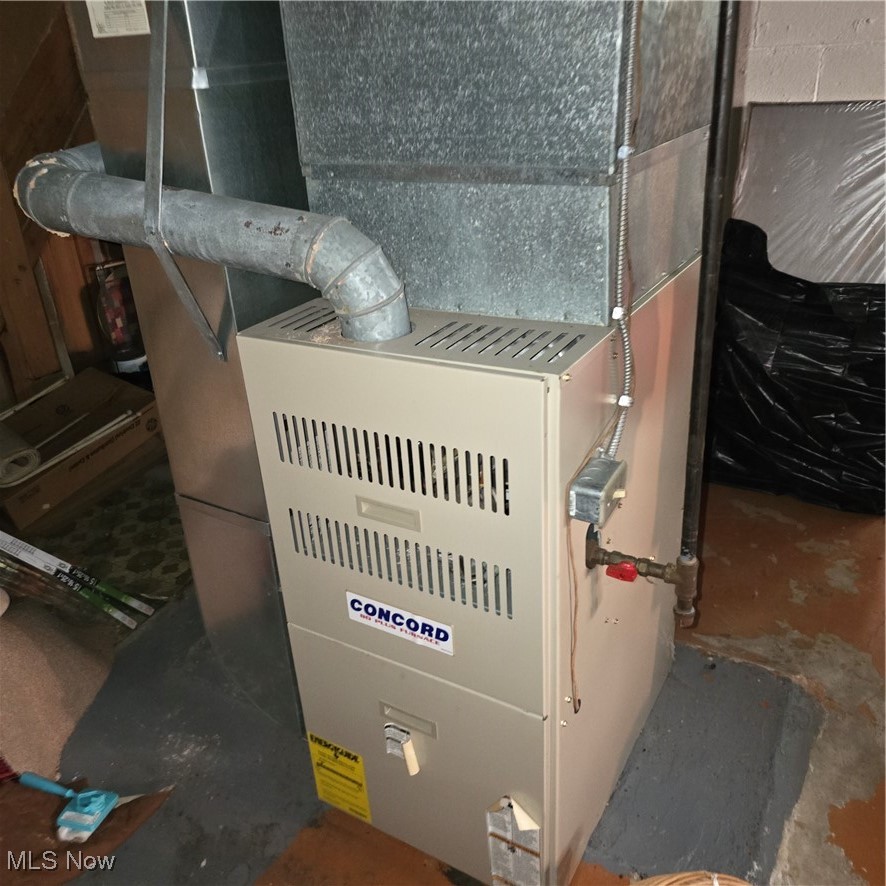 1669 Wood Road Cleveland Heights, OH 44121 - Photo 18 of 22 Furnace
